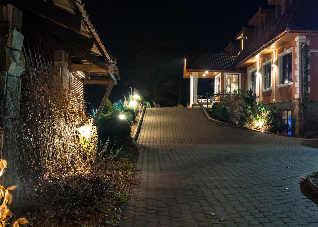 Dwor Ostoia Hotel Rymanow Exterior photo